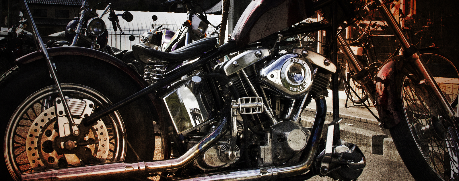 ハーレーダビッドソン専門店『V-TwinMotorcycle』インディアン