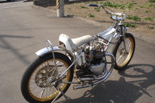 トライアンフ T120オートレーサー